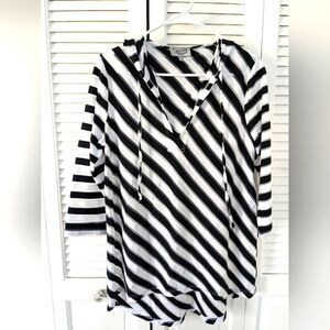 Lynn Ritchie Silver Top Womens sz S Striped Hooded Tunic Black/White/Mesh Casual
